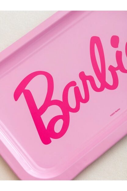 Barbie Baskılı Metal Tepsi 25x35 Cm Pembe - Görsel 3