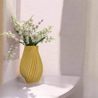 Dönen Tırtıklı İskandinav Tarz Özel Tasarım Dekoratif Vazo Pastel Sarı