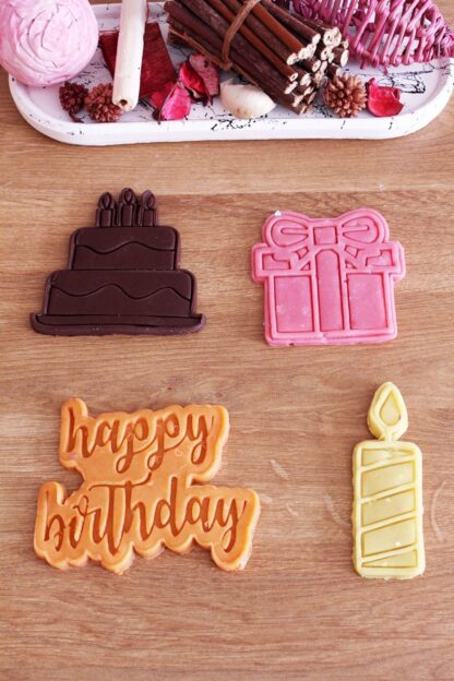 Doğum Günü Kutlama Hediye Mum Pasta Happy Birthday 4'lü Set Kurabiye Kalıbı - Görsel 2