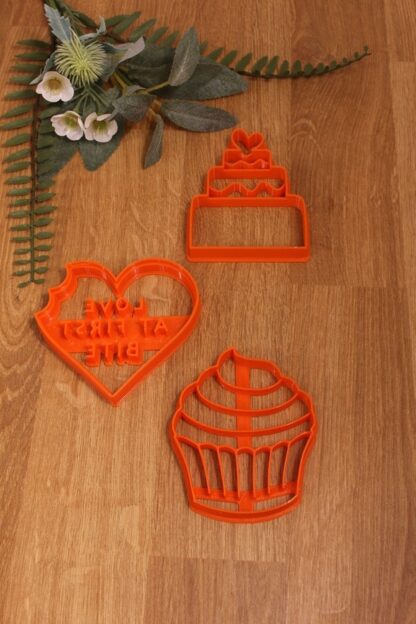 Love At First Bite Kalp Düğün Pastası Cupcake Muffin 3'lü Kurabiye Kalıbı - Görsel 3